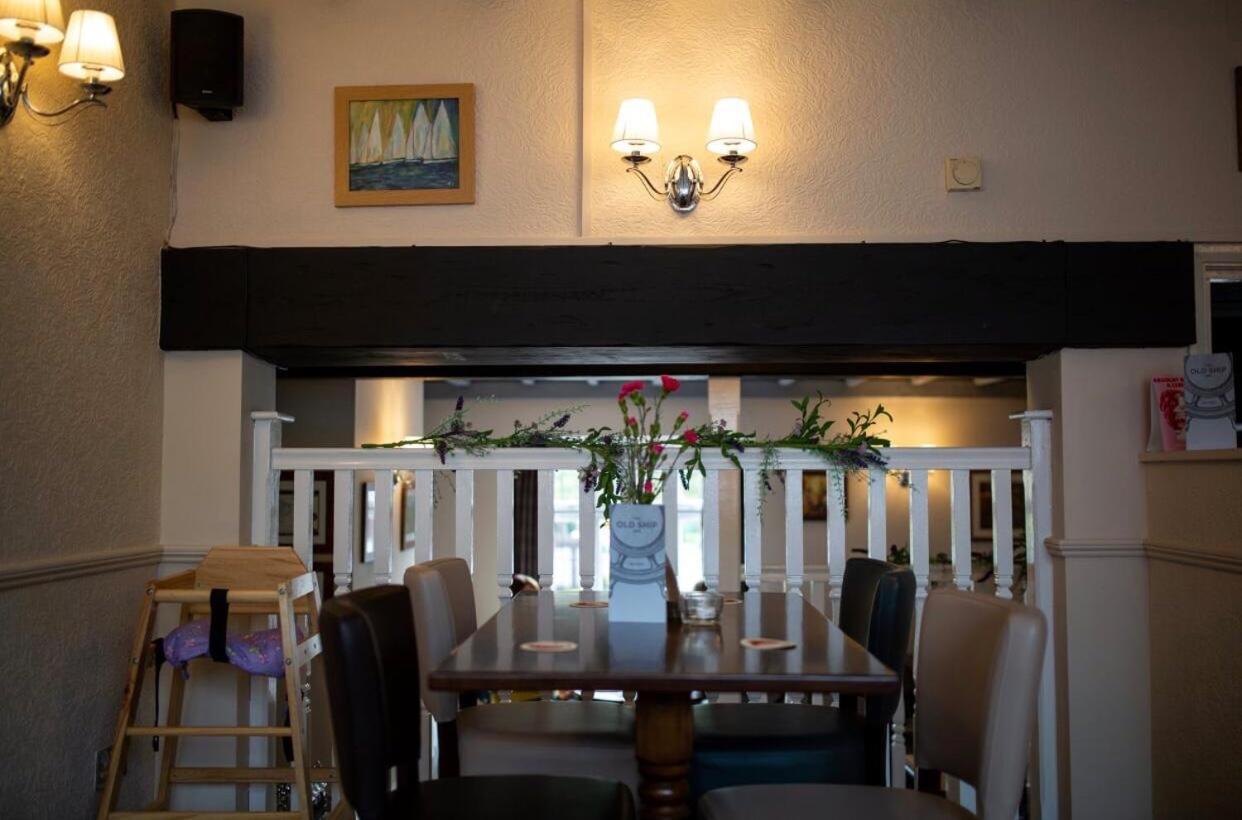The Old Ship Inn Lowdham エクステリア 写真